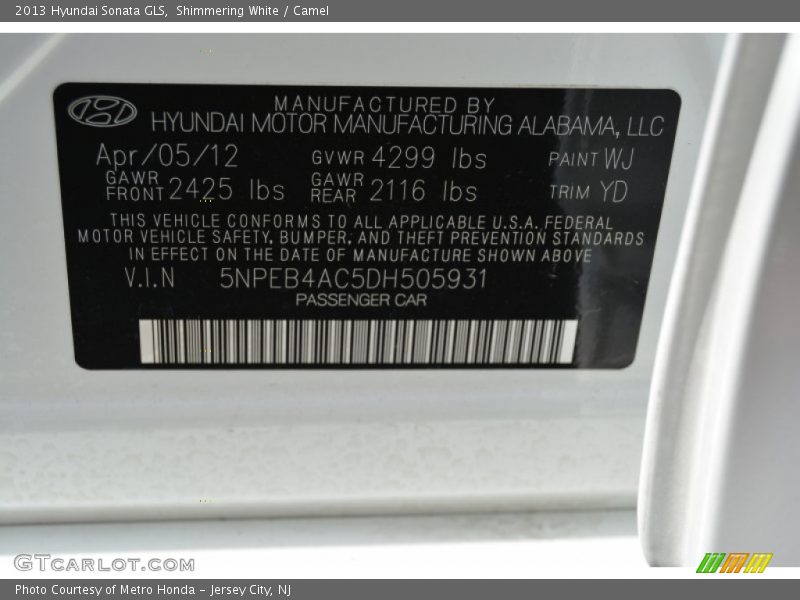 Shimmering White / Camel 2013 Hyundai Sonata GLS