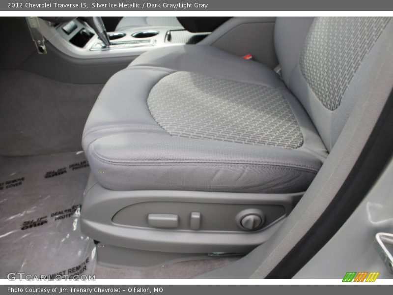 Silver Ice Metallic / Dark Gray/Light Gray 2012 Chevrolet Traverse LS