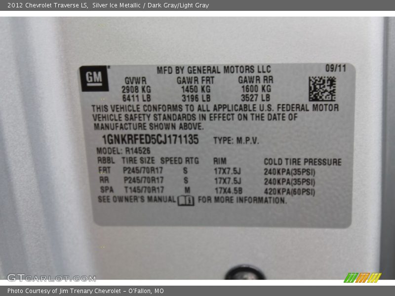 Silver Ice Metallic / Dark Gray/Light Gray 2012 Chevrolet Traverse LS