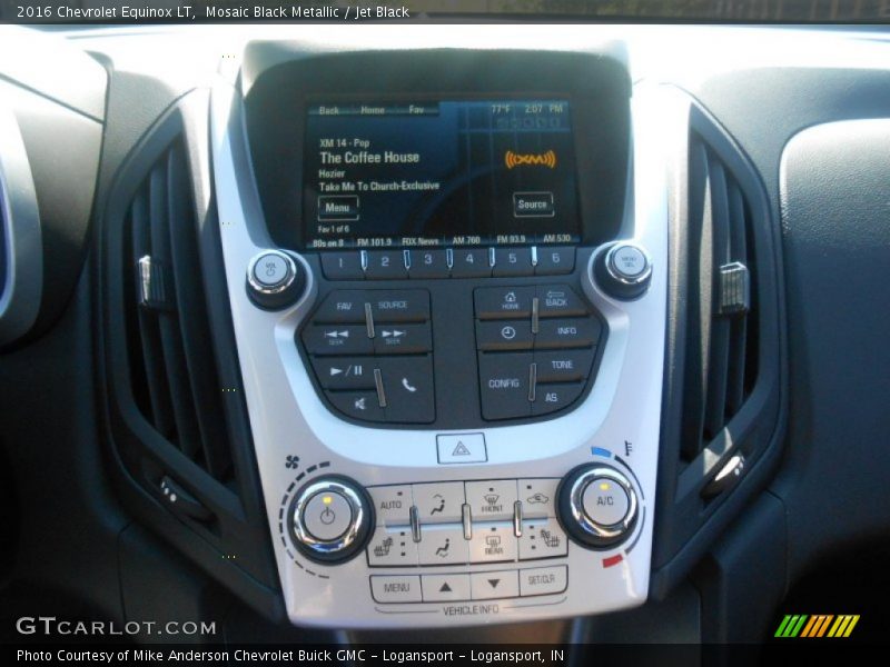 Mosaic Black Metallic / Jet Black 2016 Chevrolet Equinox LT