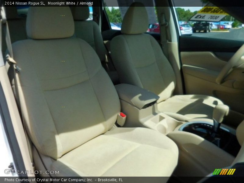 Moonlight White / Almond 2014 Nissan Rogue SL
