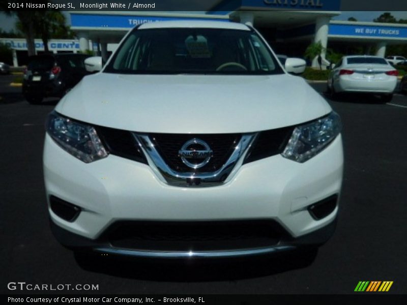 Moonlight White / Almond 2014 Nissan Rogue SL