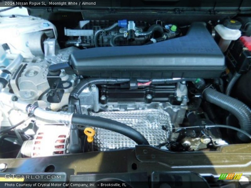 Moonlight White / Almond 2014 Nissan Rogue SL