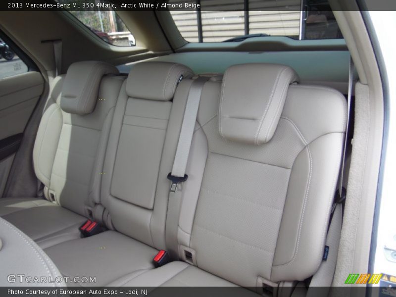 Arctic White / Almond Beige 2013 Mercedes-Benz ML 350 4Matic
