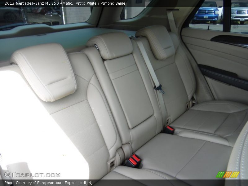 Arctic White / Almond Beige 2013 Mercedes-Benz ML 350 4Matic