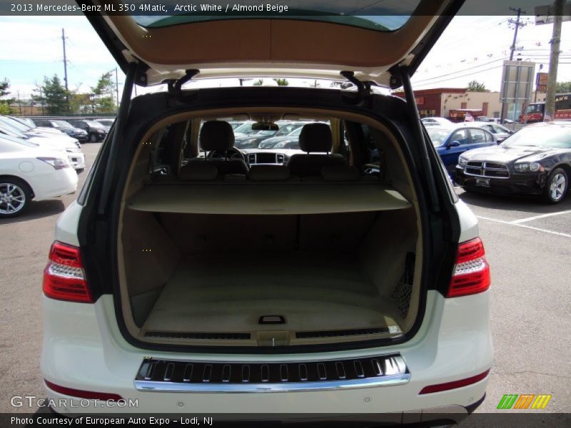 Arctic White / Almond Beige 2013 Mercedes-Benz ML 350 4Matic