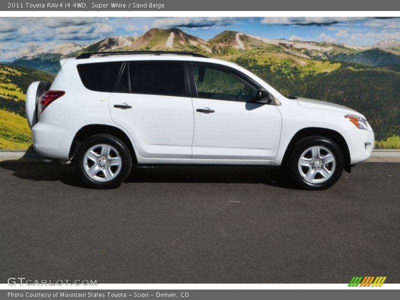 Super White / Sand Beige 2011 Toyota RAV4 I4 4WD