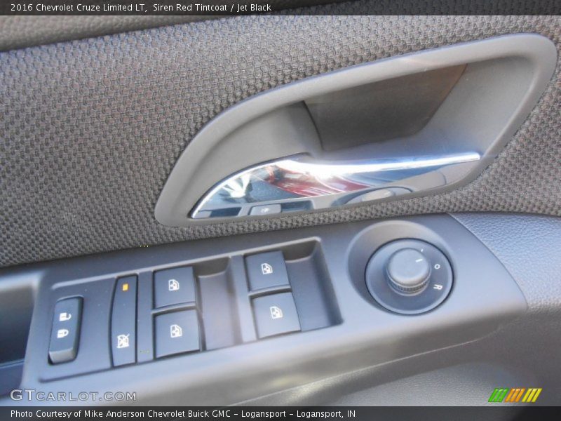 Siren Red Tintcoat / Jet Black 2016 Chevrolet Cruze Limited LT
