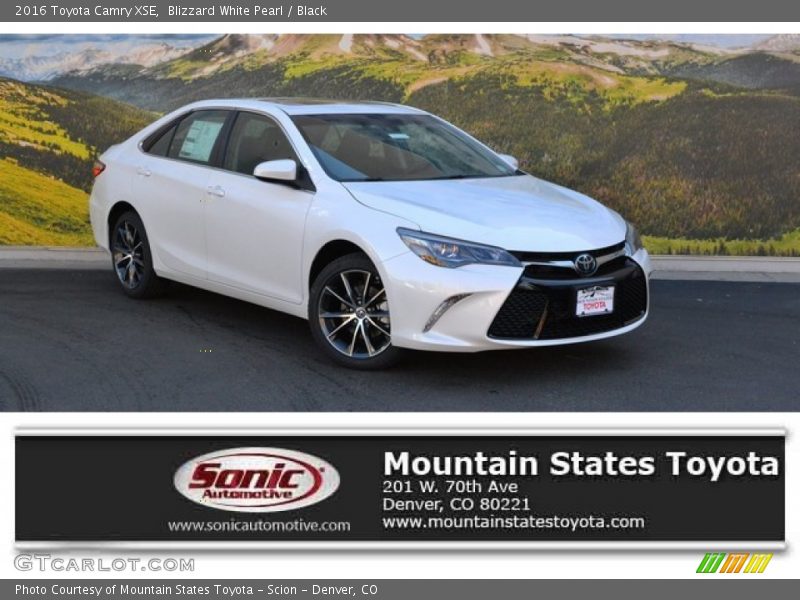 Blizzard White Pearl / Black 2016 Toyota Camry XSE