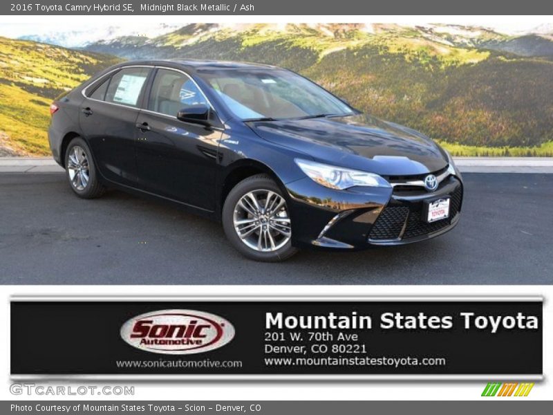 Midnight Black Metallic / Ash 2016 Toyota Camry Hybrid SE