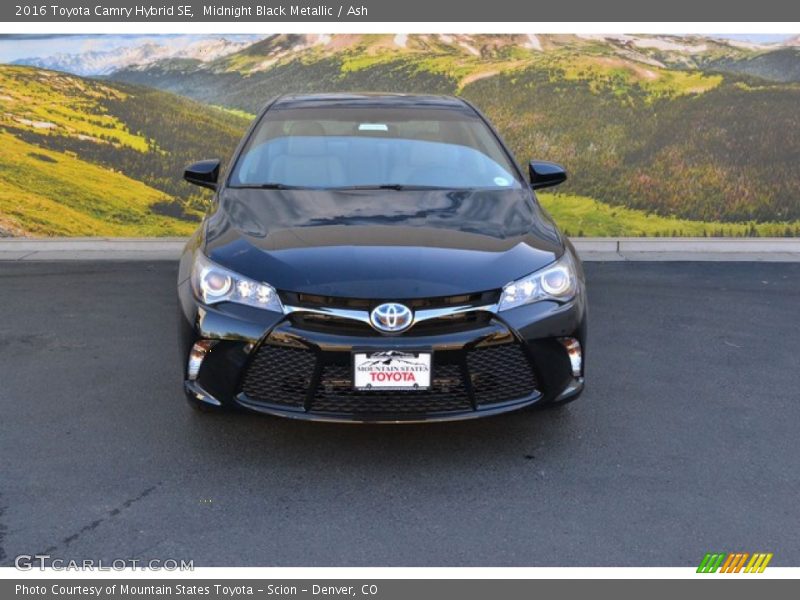 Midnight Black Metallic / Ash 2016 Toyota Camry Hybrid SE