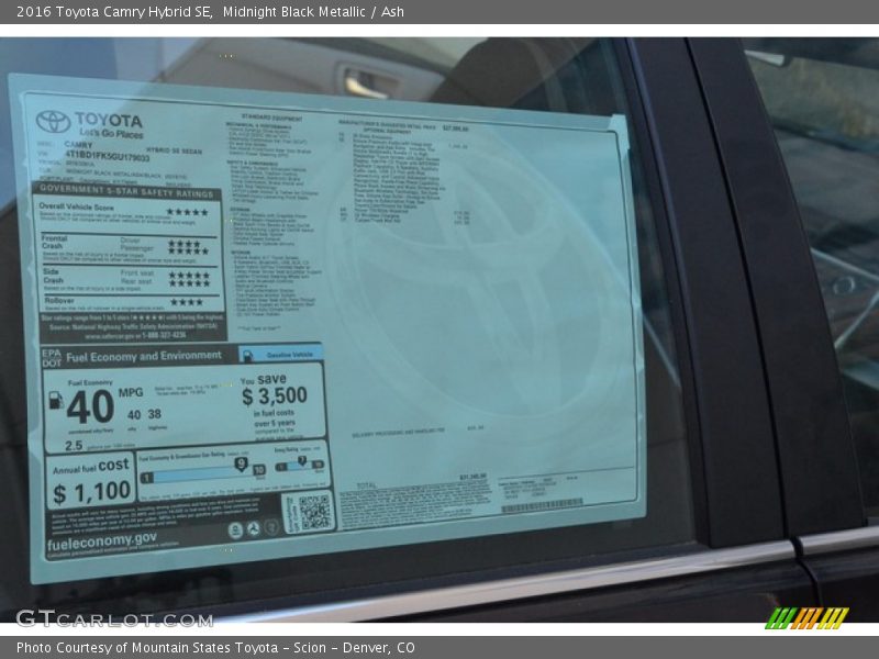 Midnight Black Metallic / Ash 2016 Toyota Camry Hybrid SE