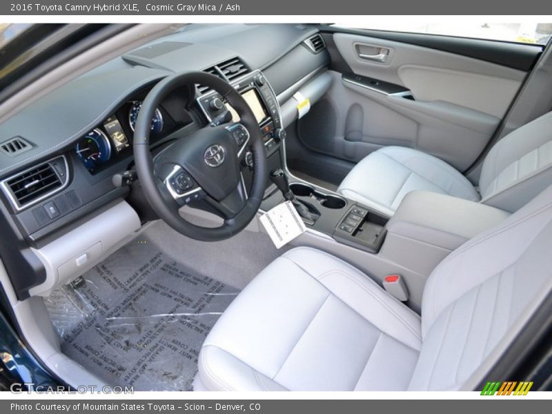  2016 Camry Hybrid XLE Ash Interior