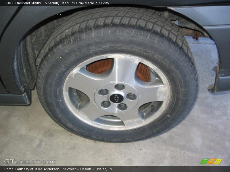 Medium Gray Metallic / Gray 2003 Chevrolet Malibu LS Sedan