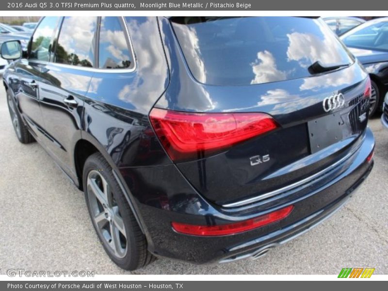 Moonlight Blue Metallic / Pistachio Beige 2016 Audi Q5 3.0 TFSI Premium Plus quattro