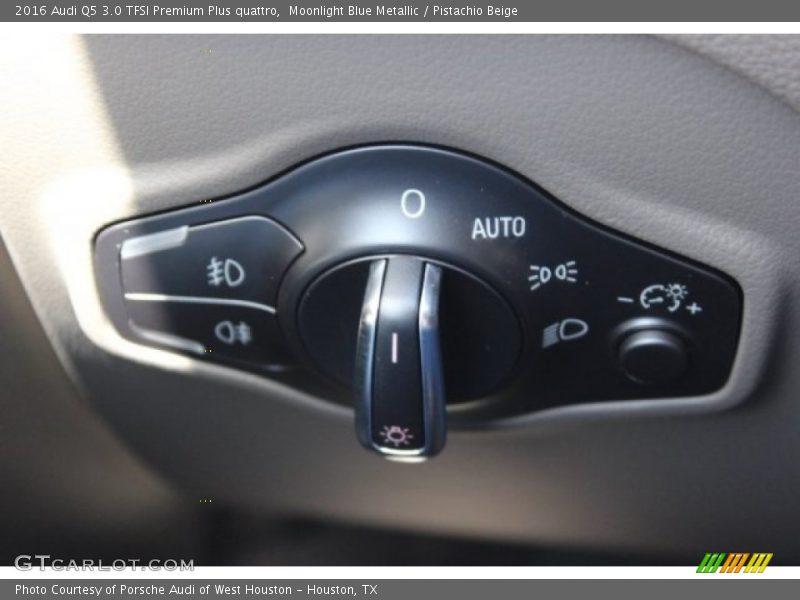 Moonlight Blue Metallic / Pistachio Beige 2016 Audi Q5 3.0 TFSI Premium Plus quattro