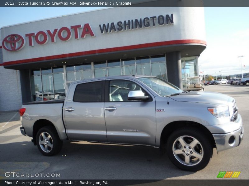 Silver Sky Metallic / Graphite 2013 Toyota Tundra SR5 CrewMax 4x4