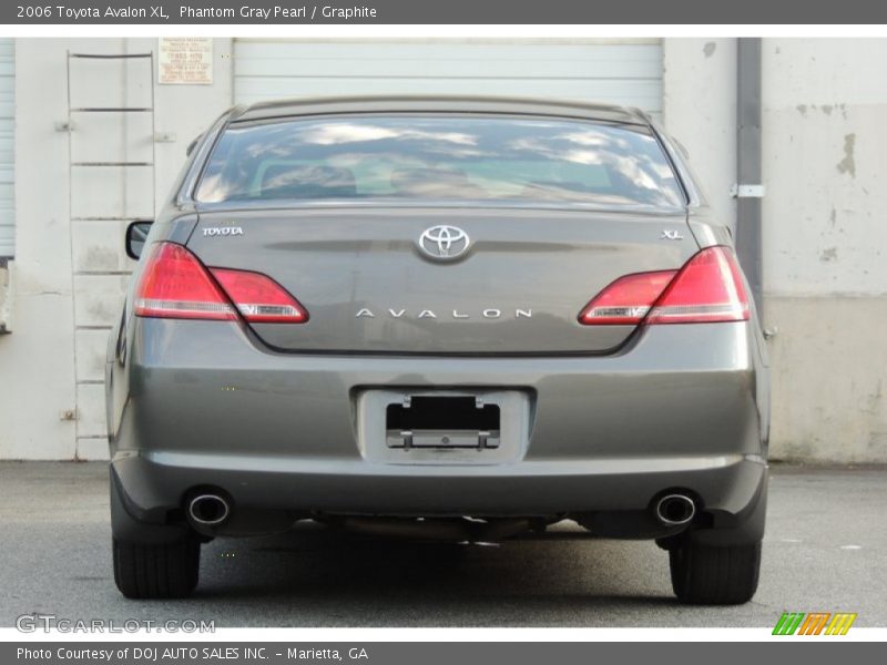 Phantom Gray Pearl / Graphite 2006 Toyota Avalon XL