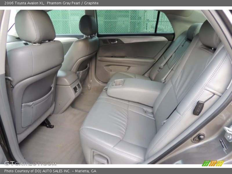 Phantom Gray Pearl / Graphite 2006 Toyota Avalon XL
