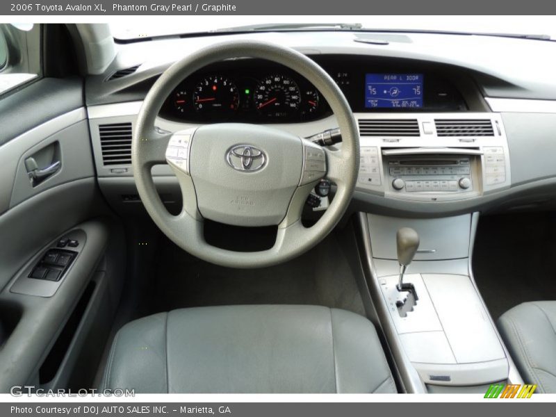 Phantom Gray Pearl / Graphite 2006 Toyota Avalon XL