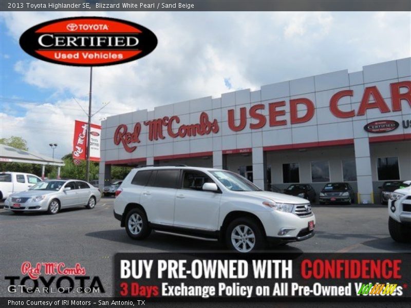 Blizzard White Pearl / Sand Beige 2013 Toyota Highlander SE