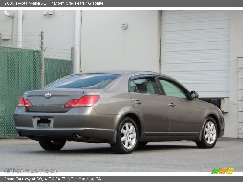 Phantom Gray Pearl / Graphite 2006 Toyota Avalon XL