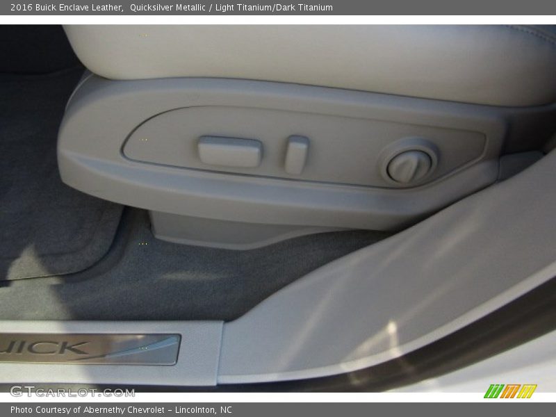Quicksilver Metallic / Light Titanium/Dark Titanium 2016 Buick Enclave Leather