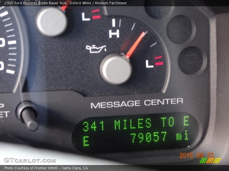 Oxford White / Medium Parchment 2005 Ford Explorer Eddie Bauer 4x4