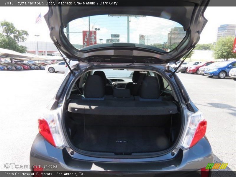 Magnetic Gray Metallic / Dark Gray 2013 Toyota Yaris SE 5 Door