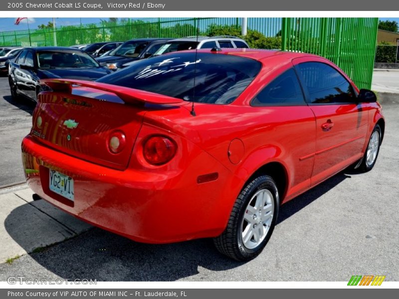 Victory Red / Ebony 2005 Chevrolet Cobalt LS Coupe