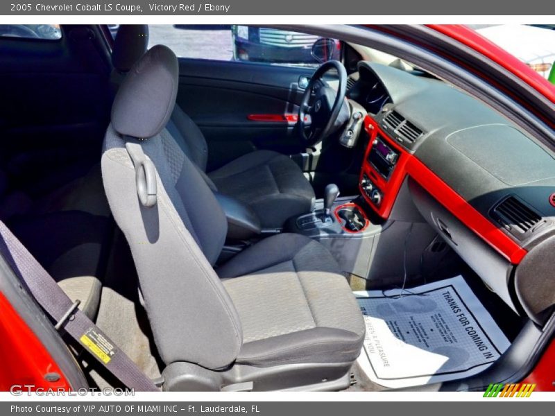 Victory Red / Ebony 2005 Chevrolet Cobalt LS Coupe