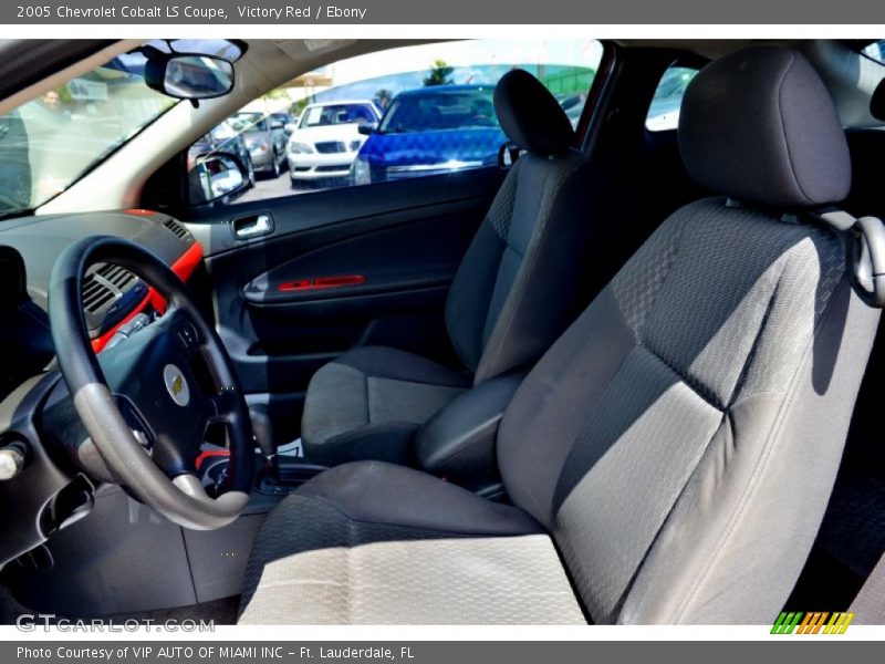 Victory Red / Ebony 2005 Chevrolet Cobalt LS Coupe