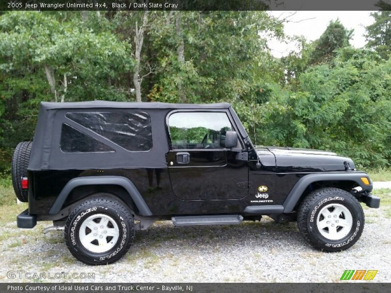Black / Dark Slate Gray 2005 Jeep Wrangler Unlimited 4x4