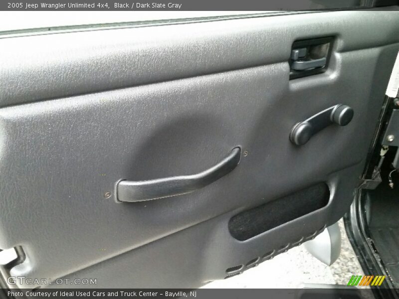 Black / Dark Slate Gray 2005 Jeep Wrangler Unlimited 4x4