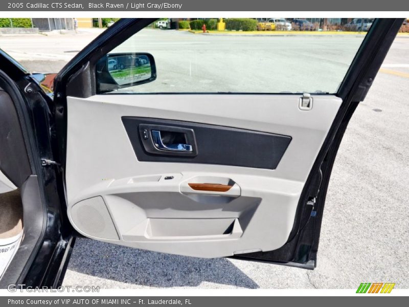 Black Raven / Light Gray/Ebony 2005 Cadillac CTS Sedan