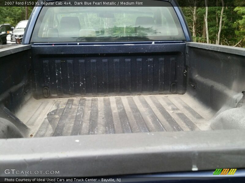 Dark Blue Pearl Metallic / Medium Flint 2007 Ford F150 XL Regular Cab 4x4