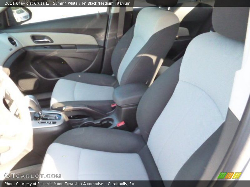 Summit White / Jet Black/Medium Titanium 2011 Chevrolet Cruze LS