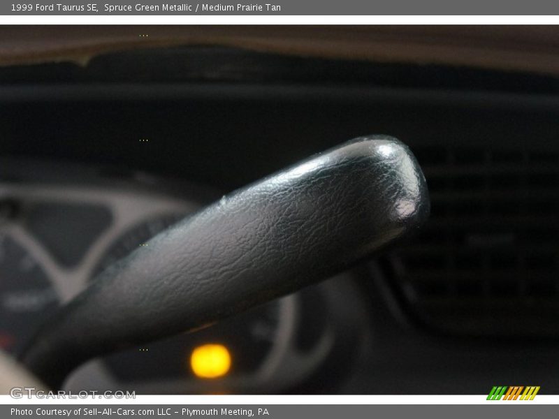 Spruce Green Metallic / Medium Prairie Tan 1999 Ford Taurus SE