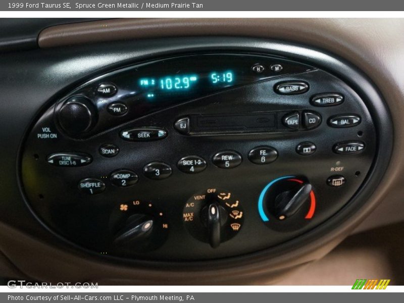Spruce Green Metallic / Medium Prairie Tan 1999 Ford Taurus SE