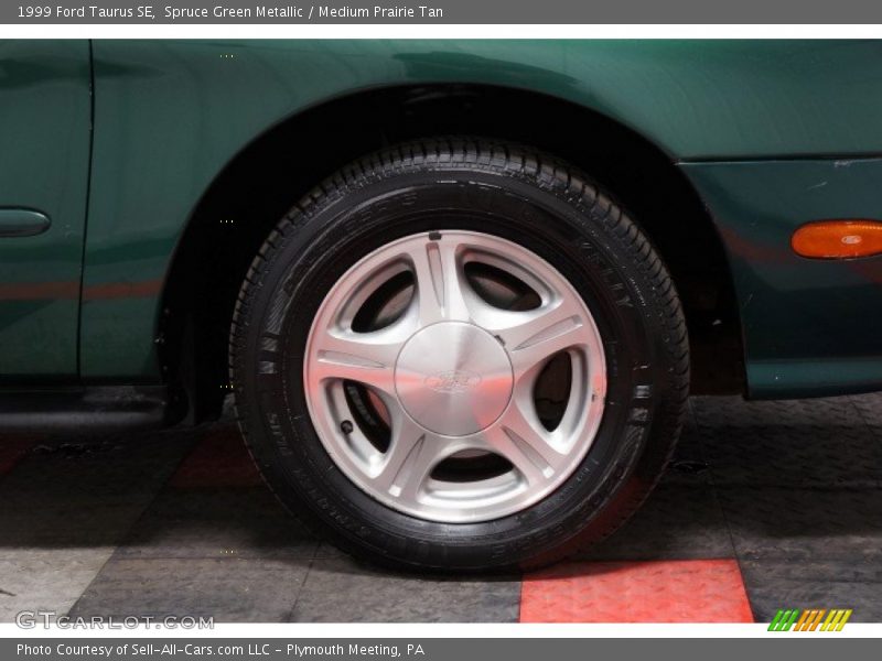Spruce Green Metallic / Medium Prairie Tan 1999 Ford Taurus SE
