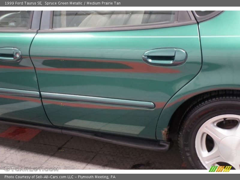 Spruce Green Metallic / Medium Prairie Tan 1999 Ford Taurus SE