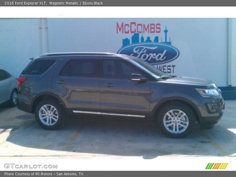 Magnetic Metallic / Ebony Black 2016 Ford Explorer XLT