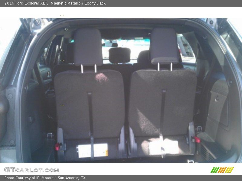 Magnetic Metallic / Ebony Black 2016 Ford Explorer XLT