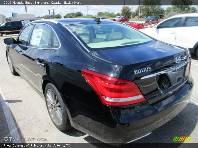 Caspian Black / Ivory 2016 Hyundai Equus Signature