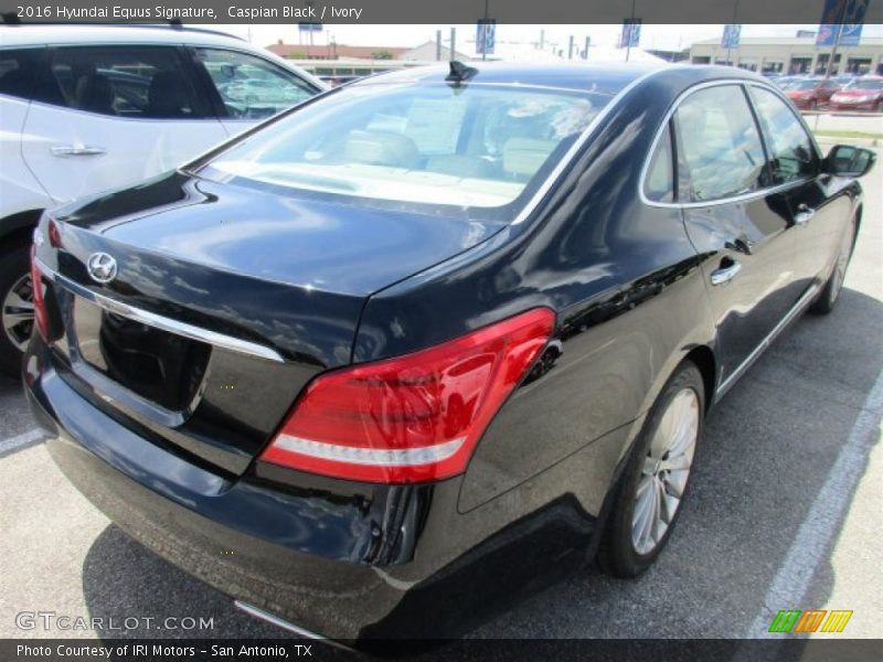 Caspian Black / Ivory 2016 Hyundai Equus Signature