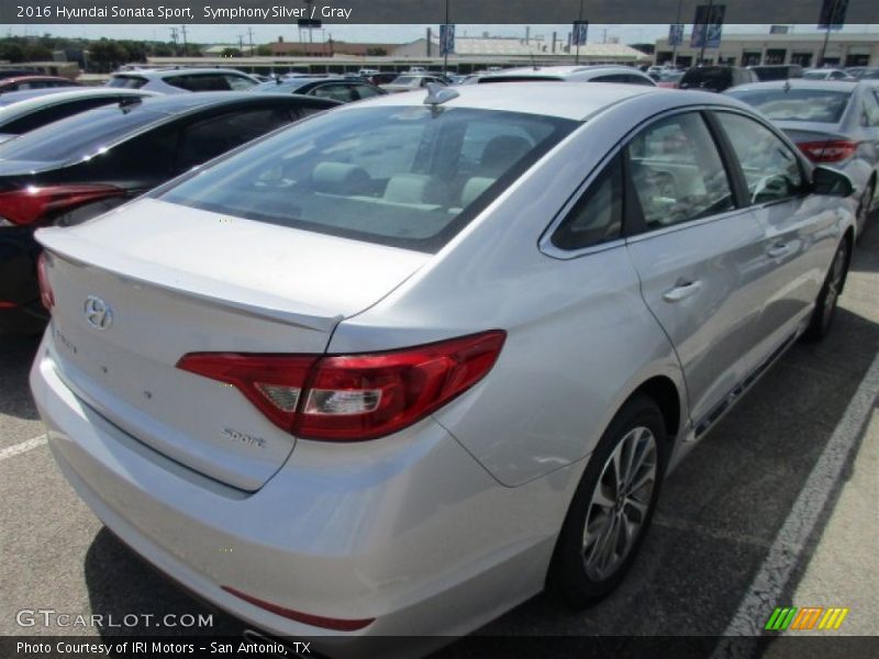  2016 Sonata Sport Symphony Silver