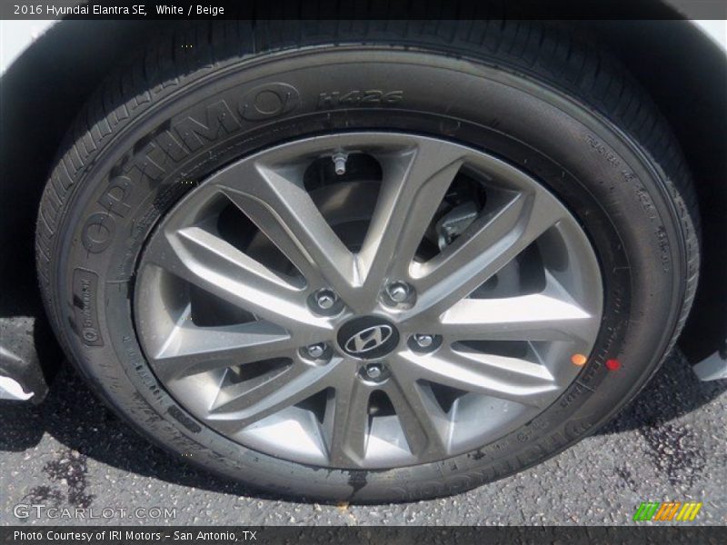 White / Beige 2016 Hyundai Elantra SE