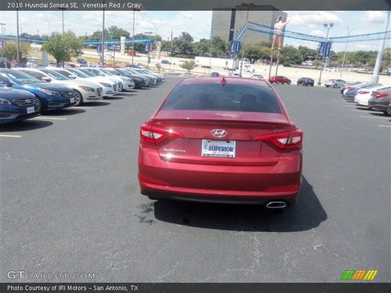Venetian Red / Gray 2016 Hyundai Sonata SE