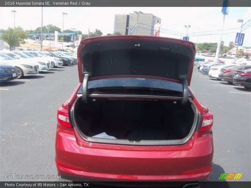 Venetian Red / Gray 2016 Hyundai Sonata SE