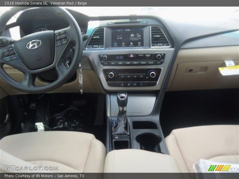 Venetian Red / Beige 2016 Hyundai Sonata SE